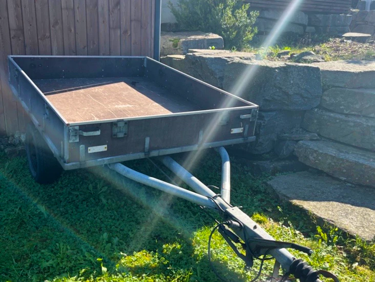 Tredal t-8-br tilhenger