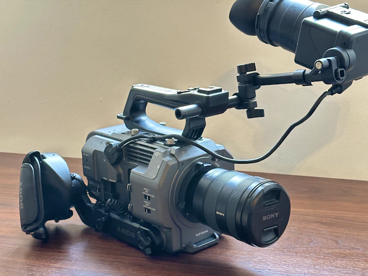 Sony fx9 digital film camera with 24-105mm f4 lens