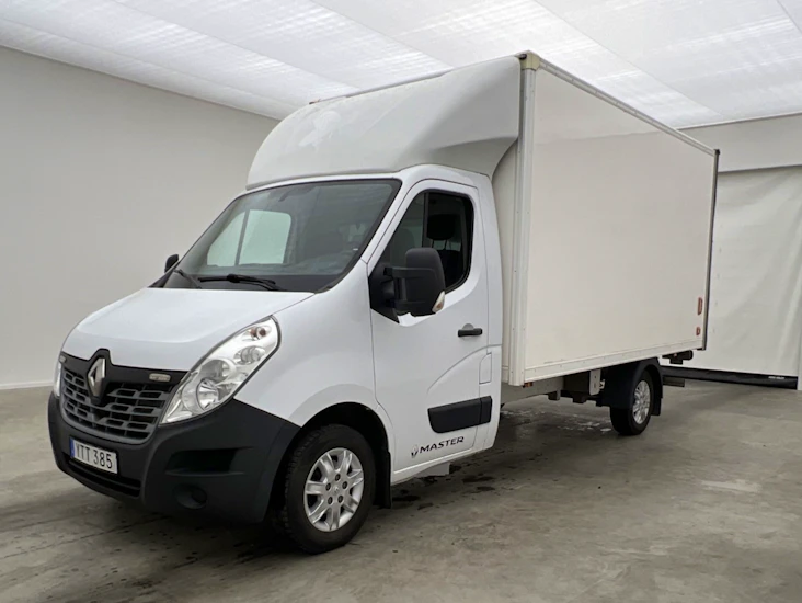 Flyttbil renault master med bakgavellift