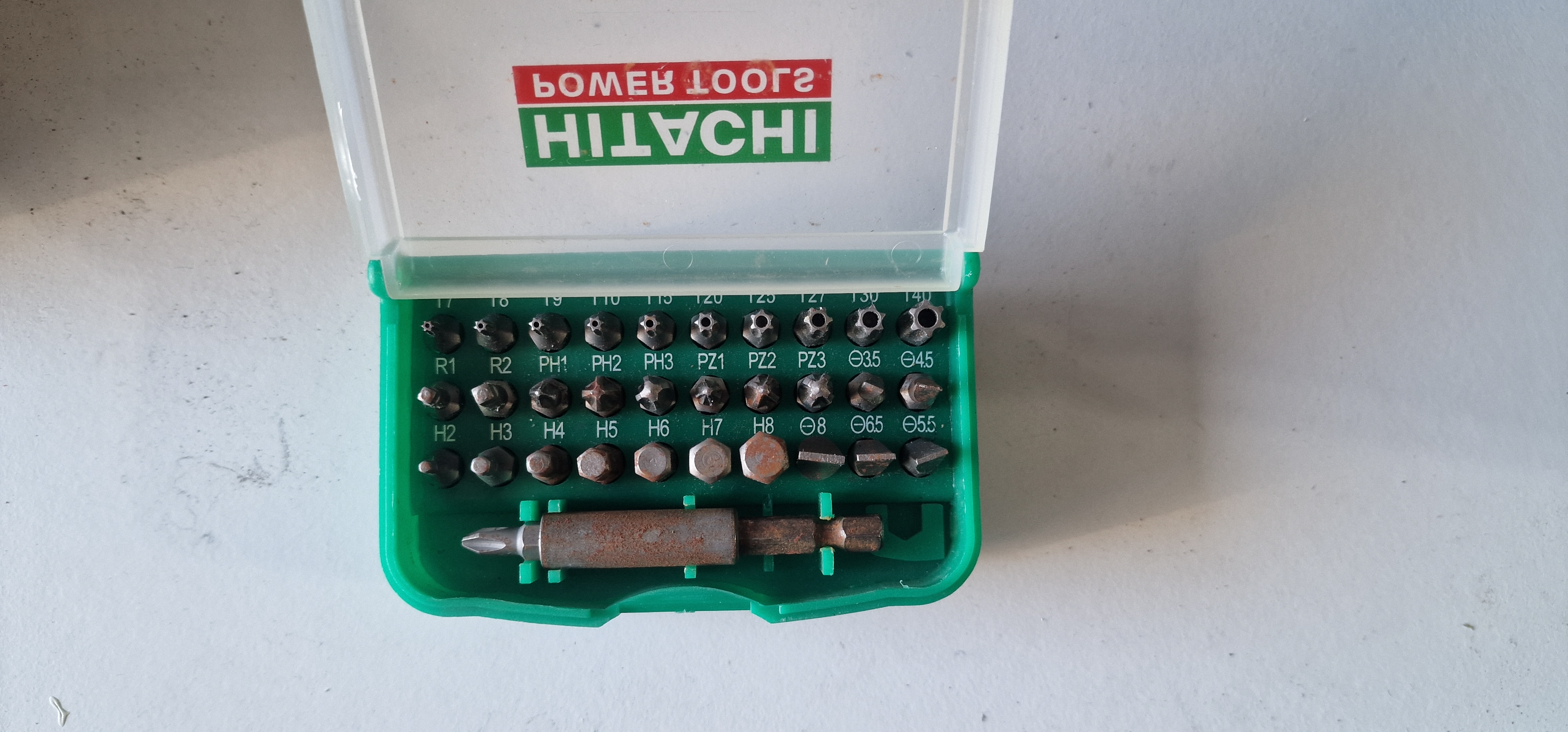 Enkelt komplett bitssett 