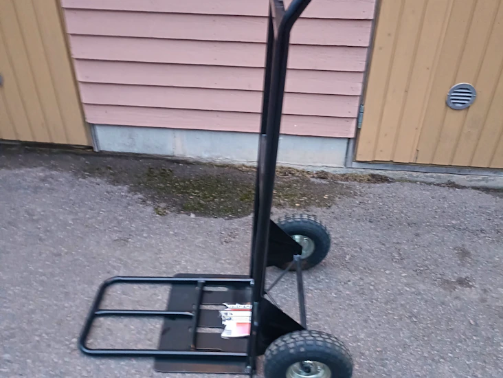 Nokkakärry vuokralle /kuljetus kärry/cart/hand truck for rent