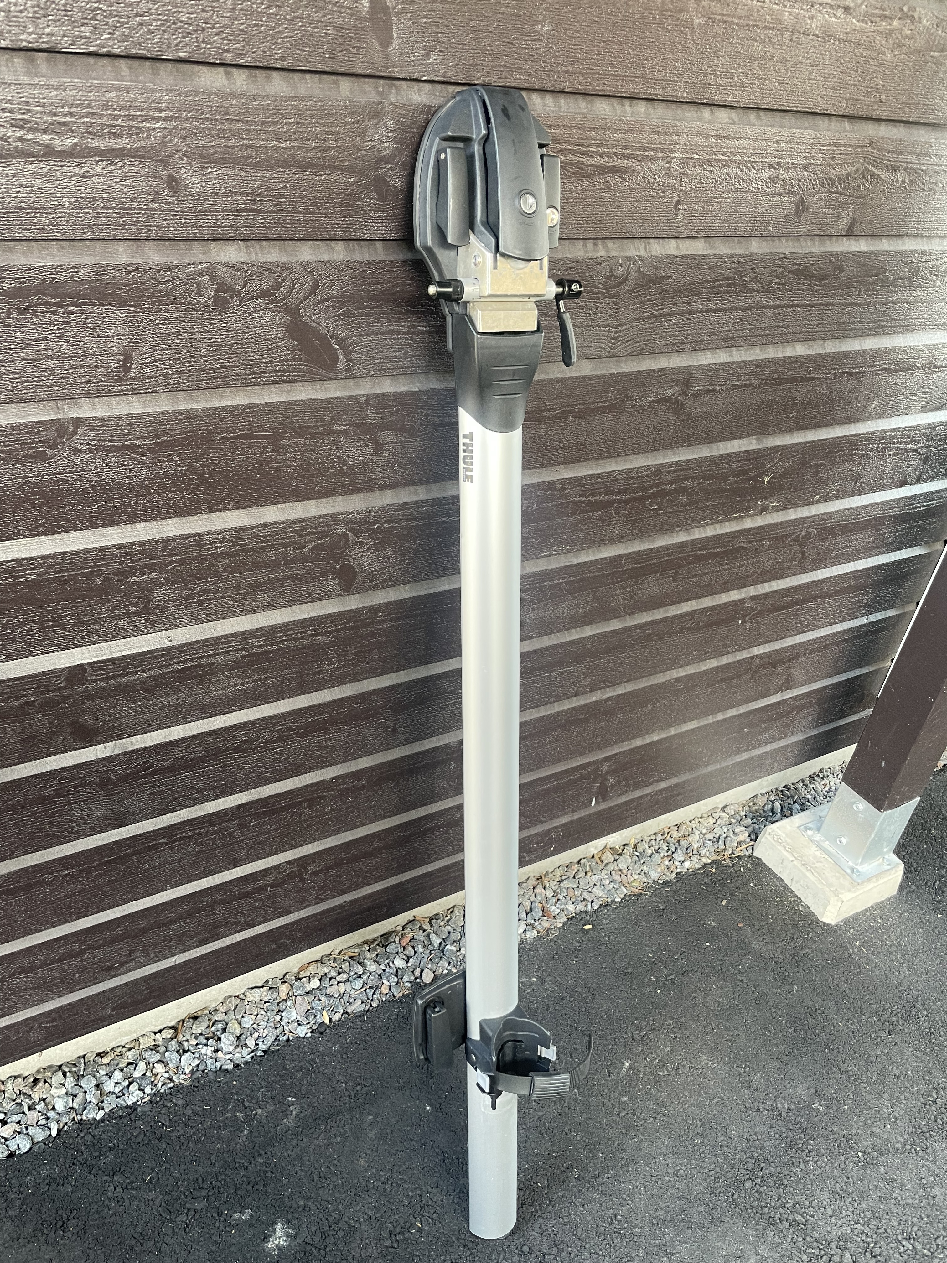 Cykelhållare thule thruride 565