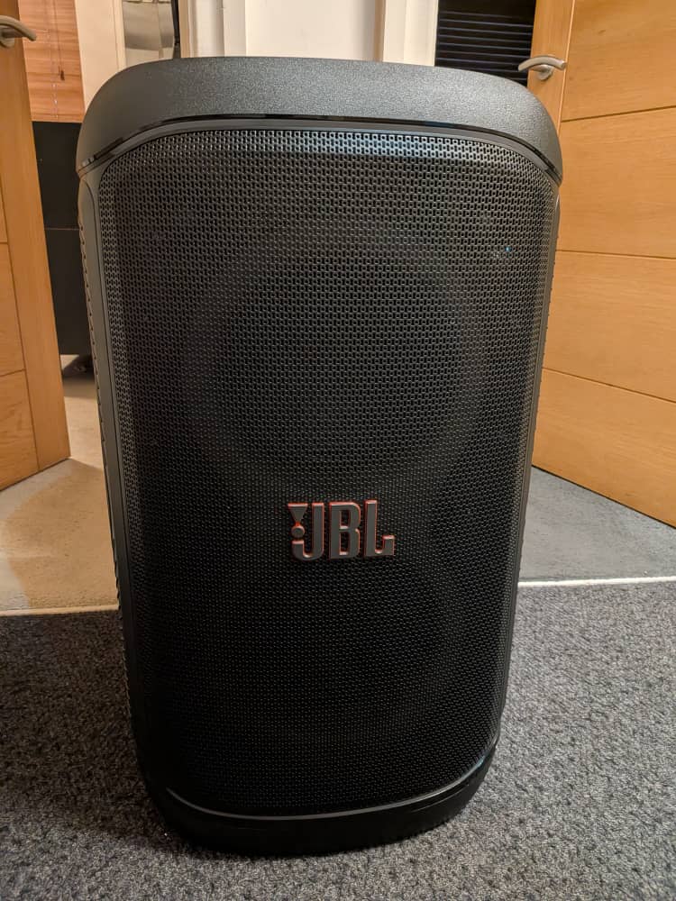 Jbl 520 partybox  - mobile speaker