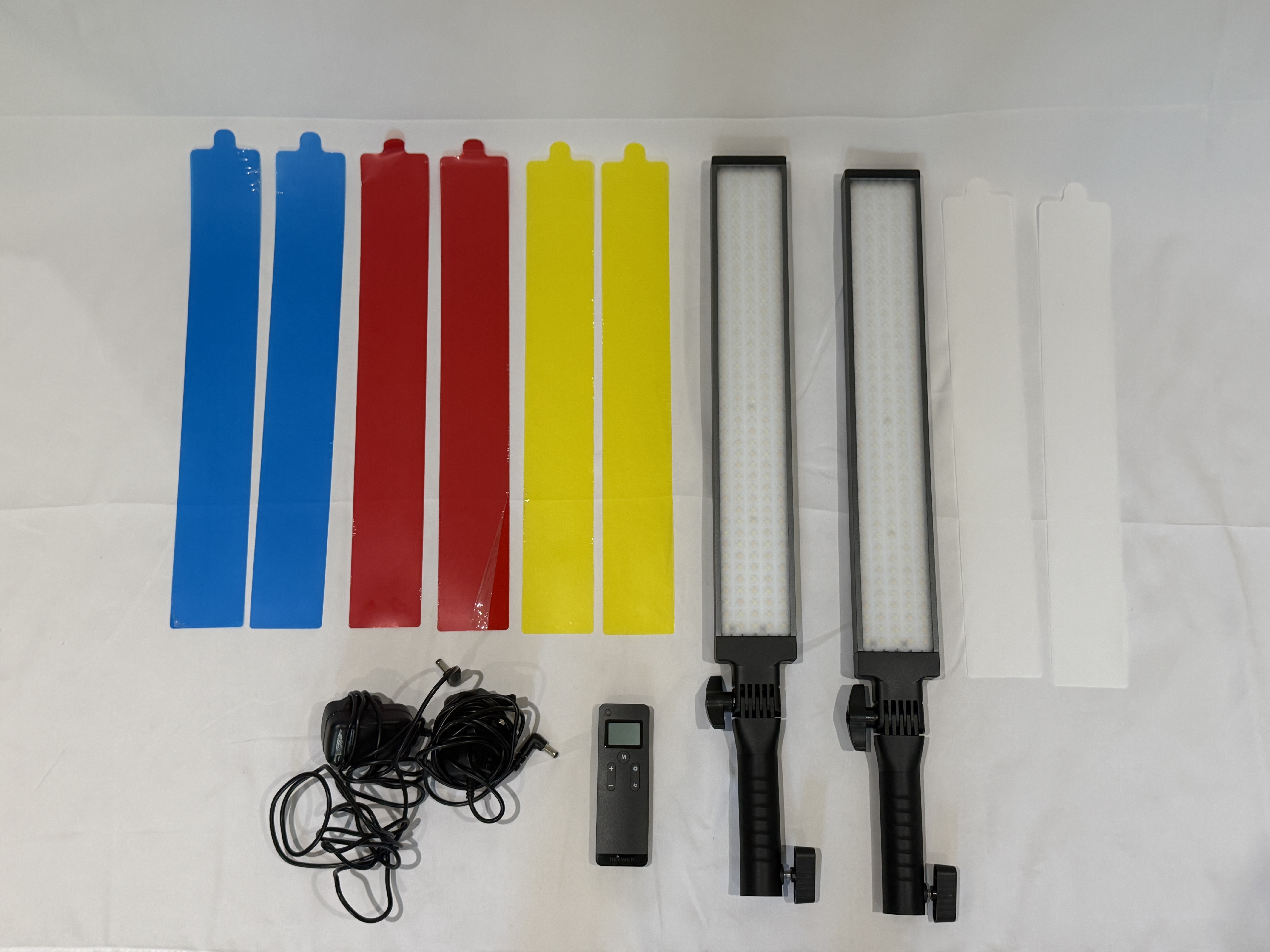 Neewer led video light stick & 2.4g remote kit, 2 pack handheld dimmable