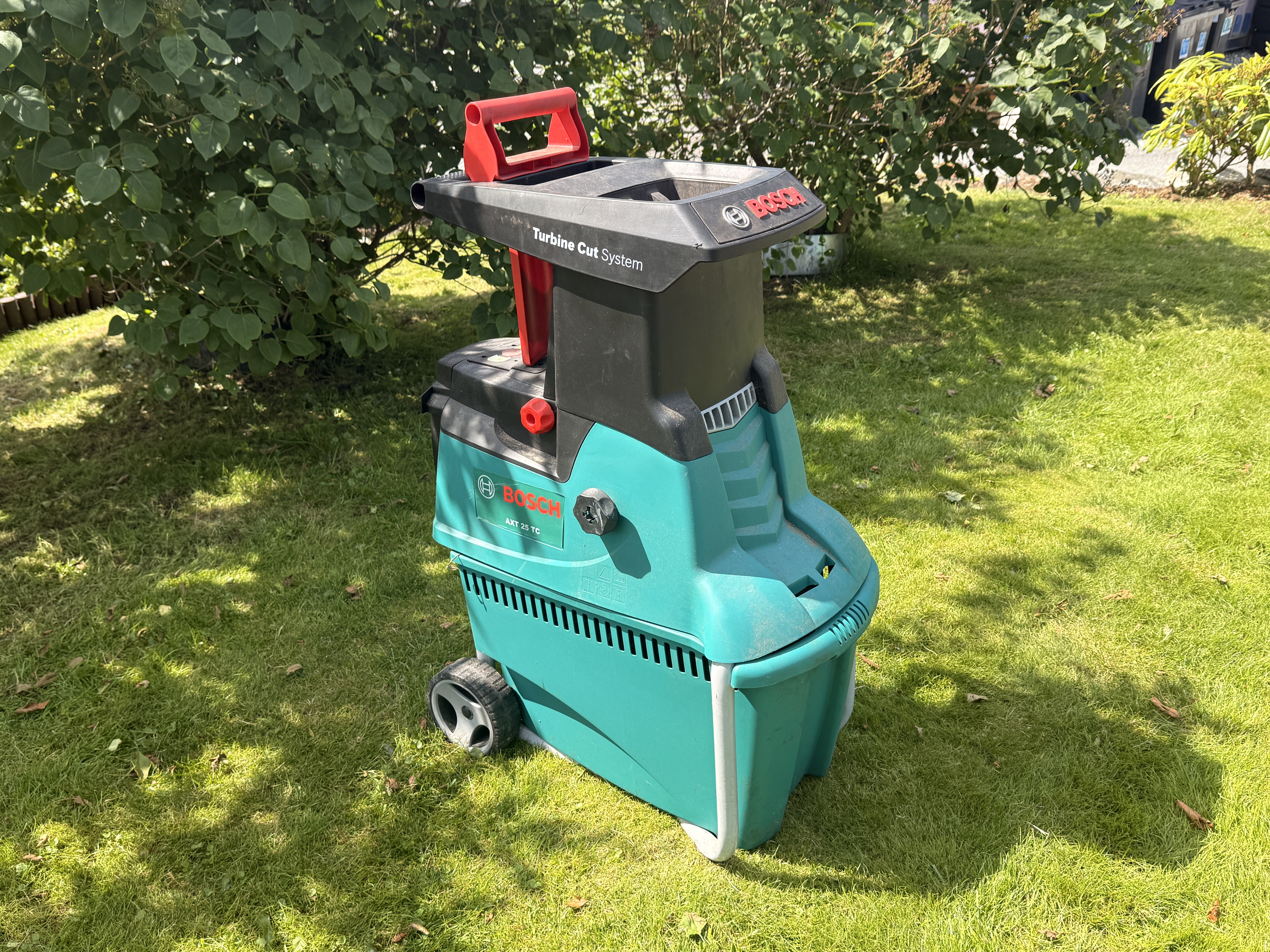 Bosch axt 25 tc kompostkvern / kvistkvern 