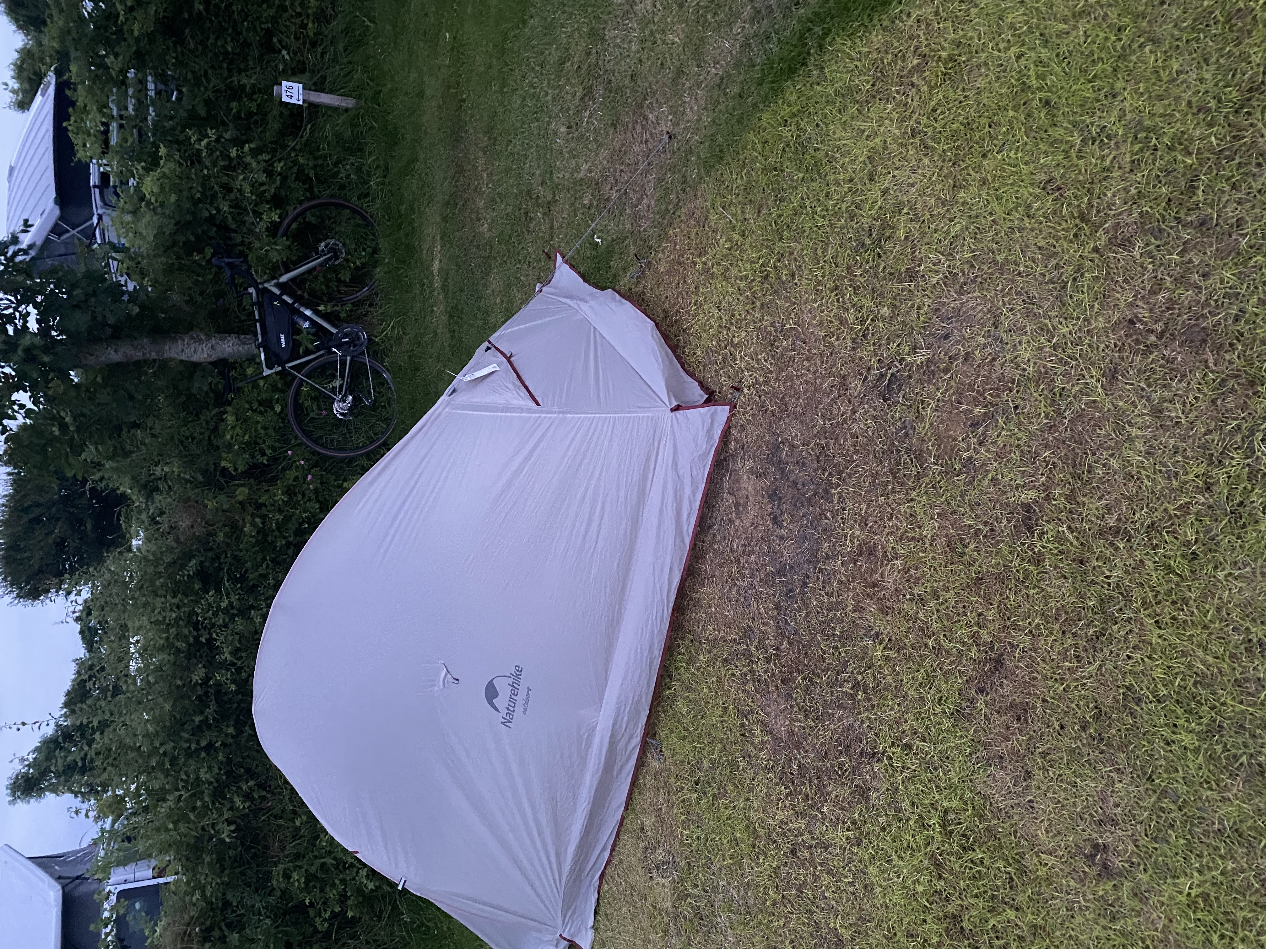 Naturehike cloudup 2 m/ stormklaffer