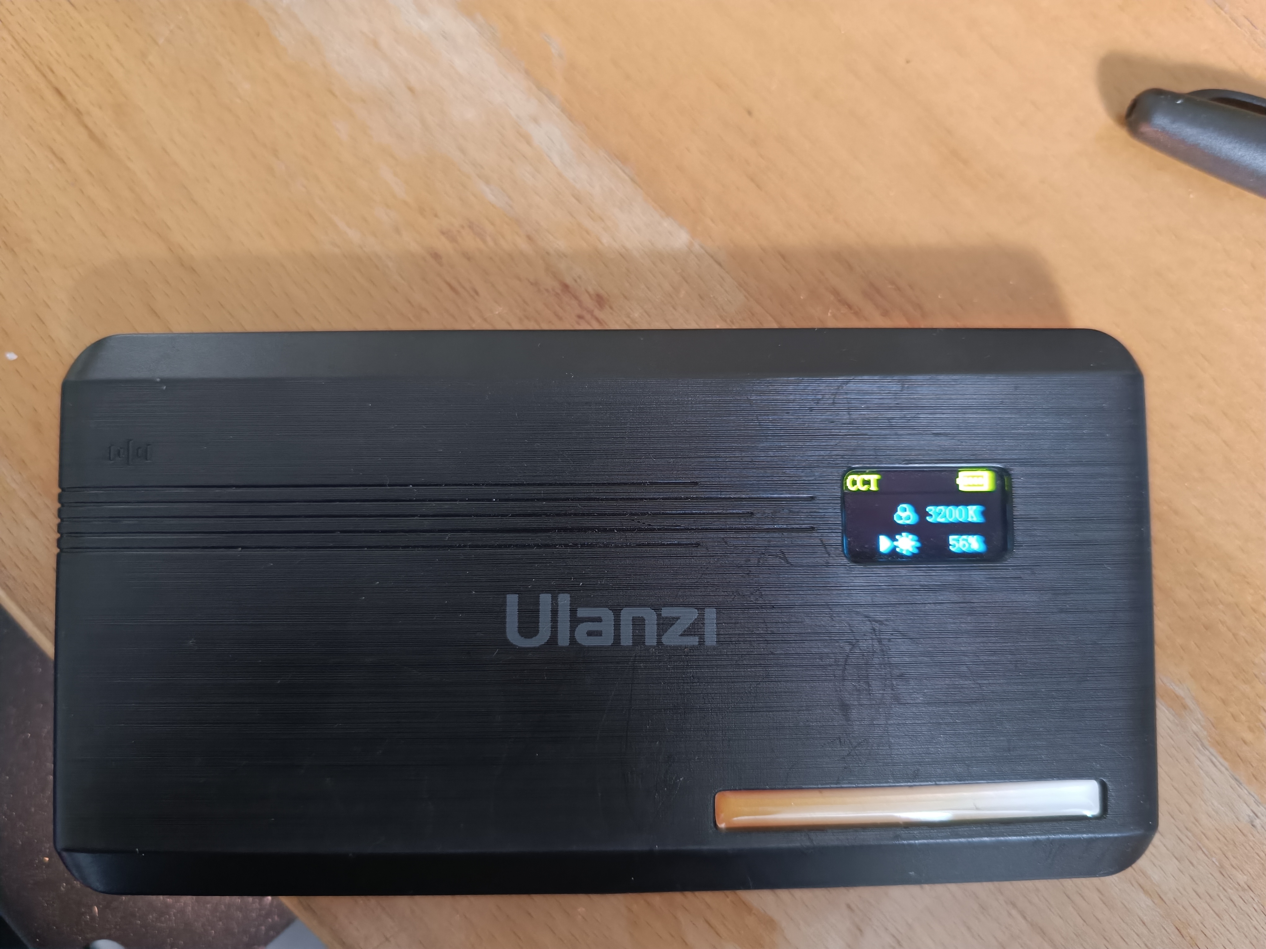 Compact ulanzi lights