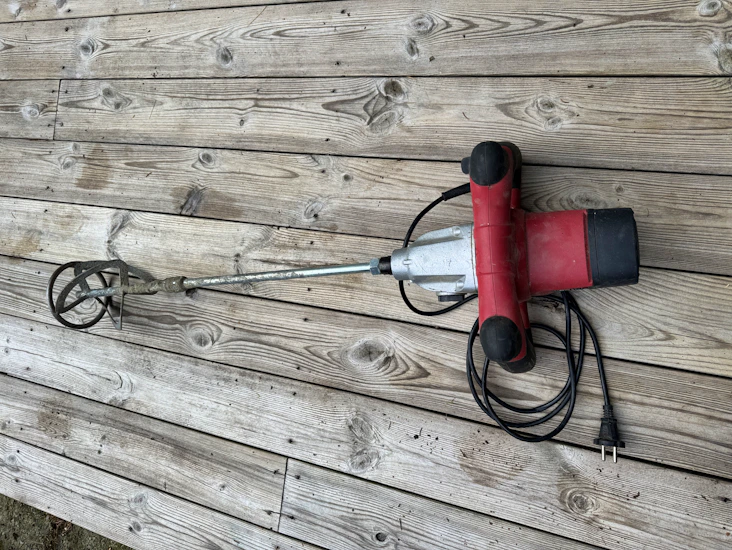 2 hands murbruks visp