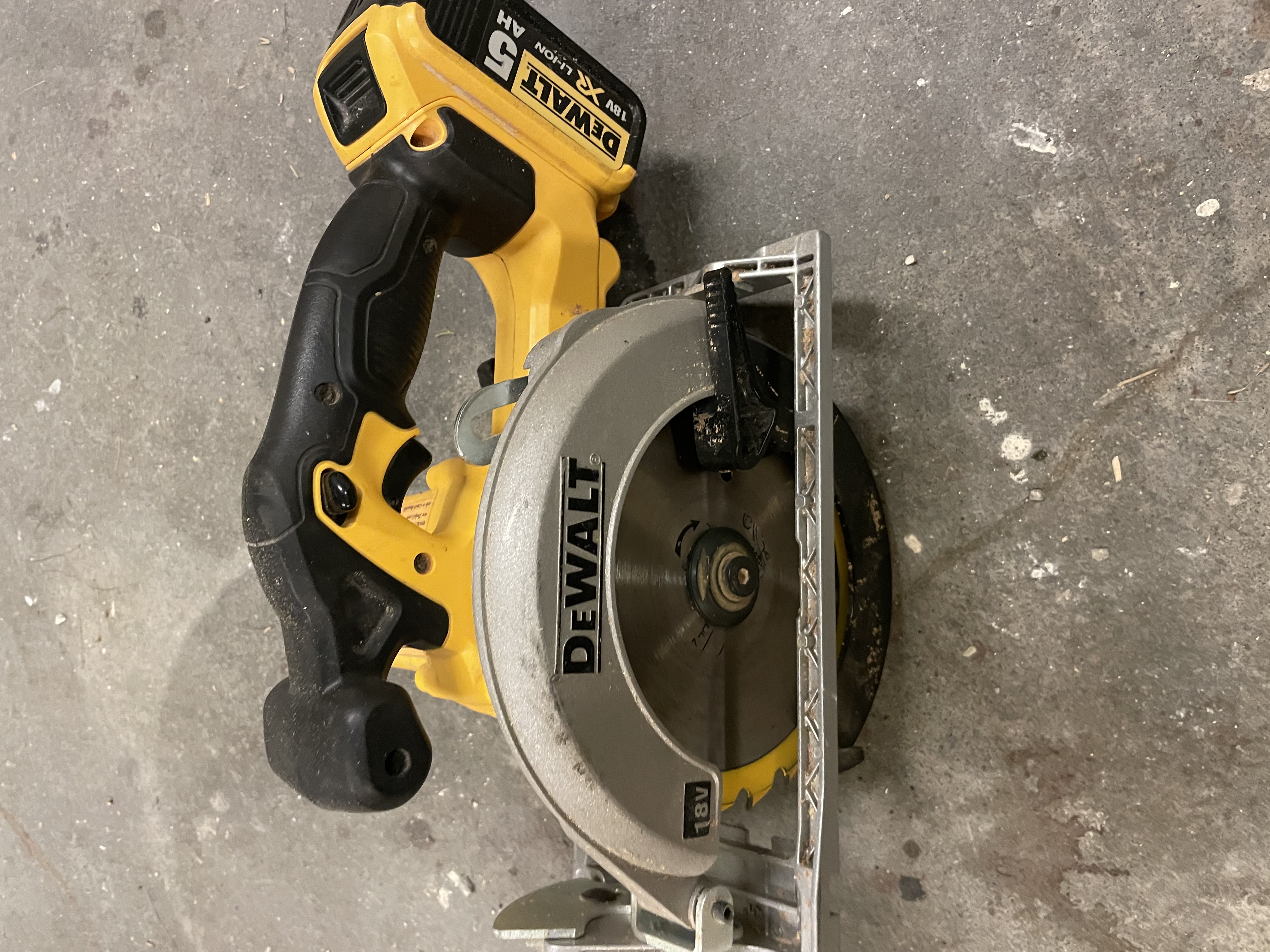 Dewalt sirkelsag