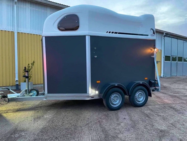 Cheval 2 hästars transport