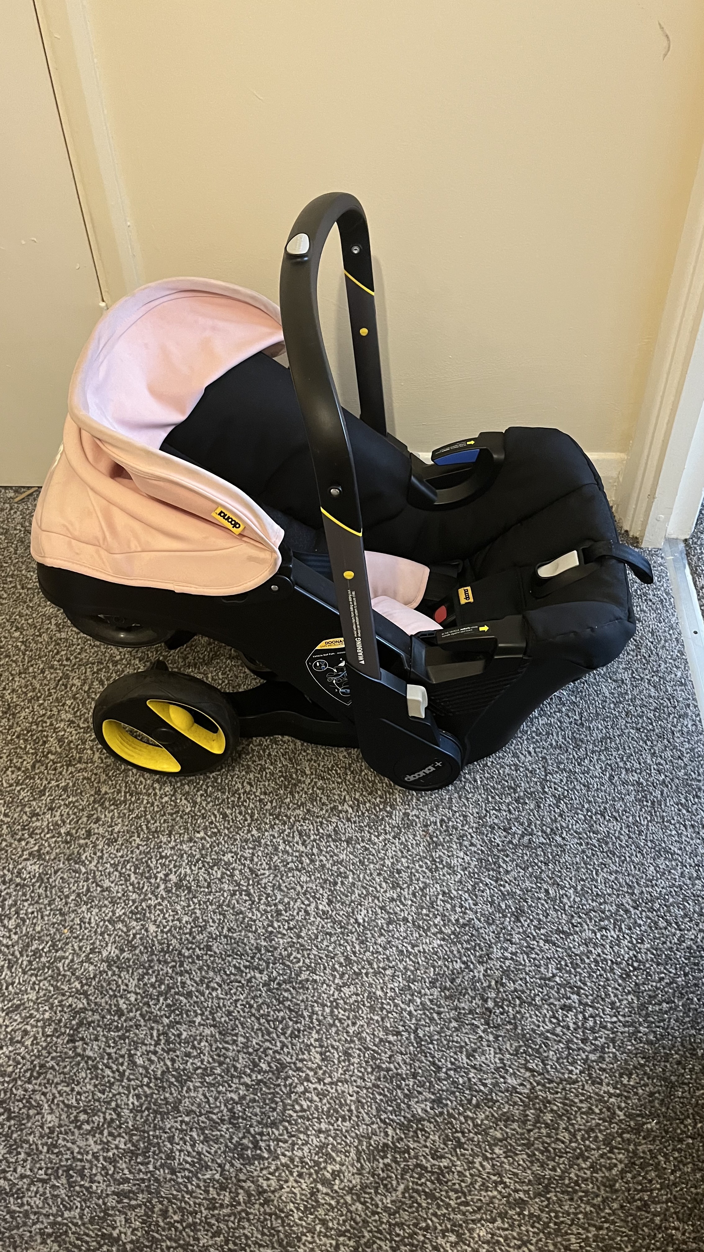 Doona+ car seat & stroller blush pink