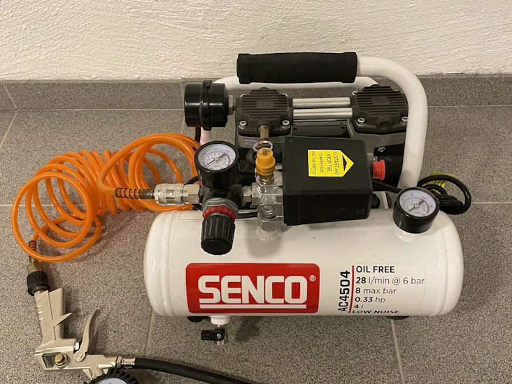 Senco ac4504 liten kompressor
