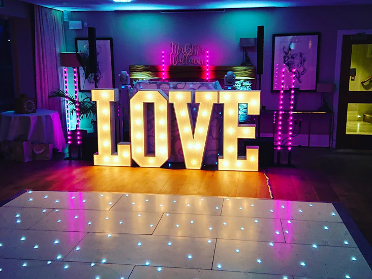 Light up love lights