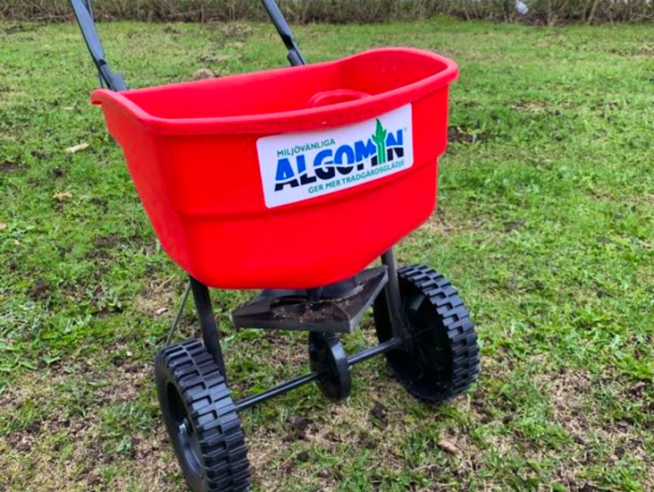 Algomin (gödsel,gräsfröspridare)