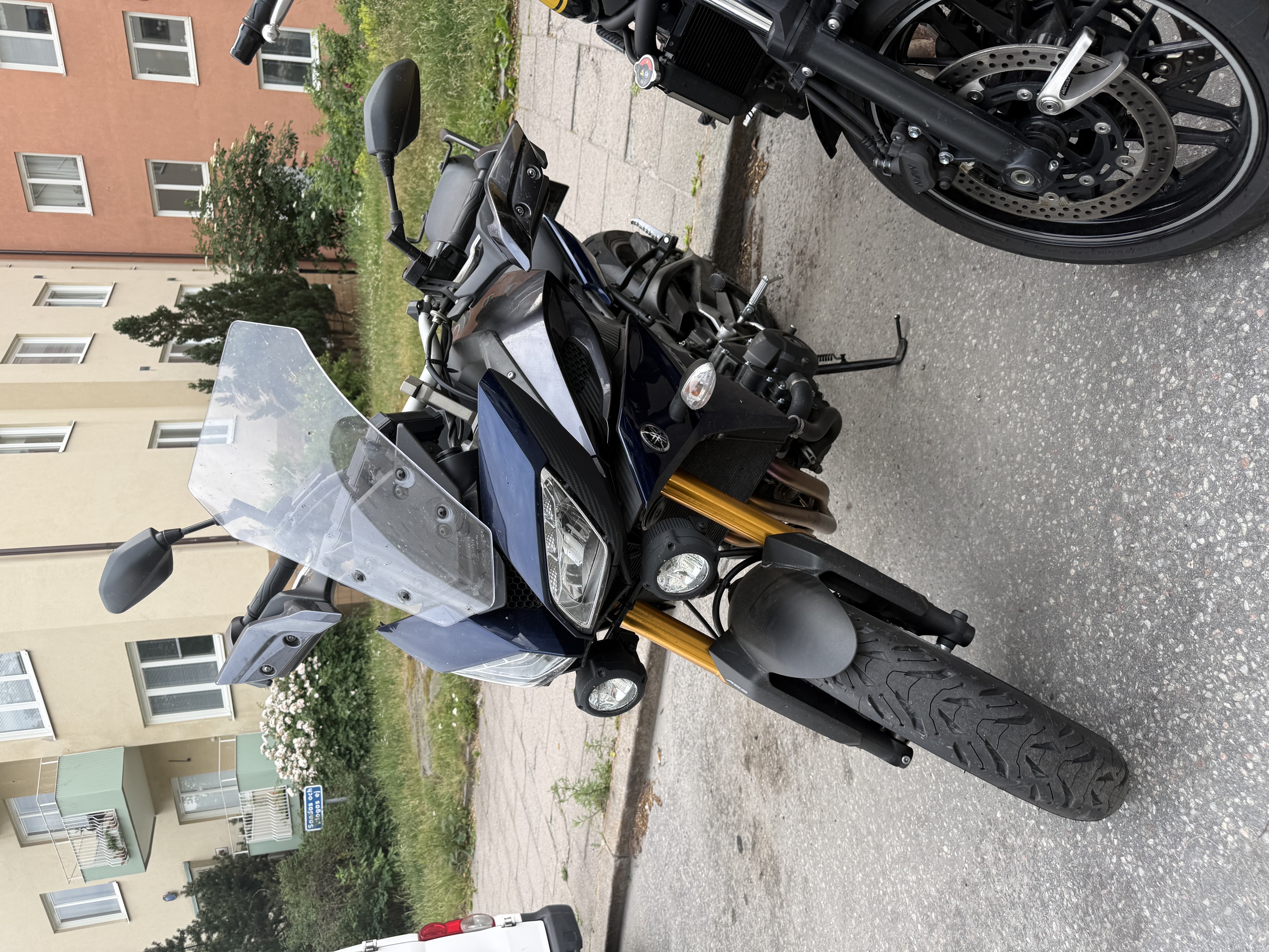 Yamaha mt-09 tracer 900, 2016 – fin touringhoj i toppskick