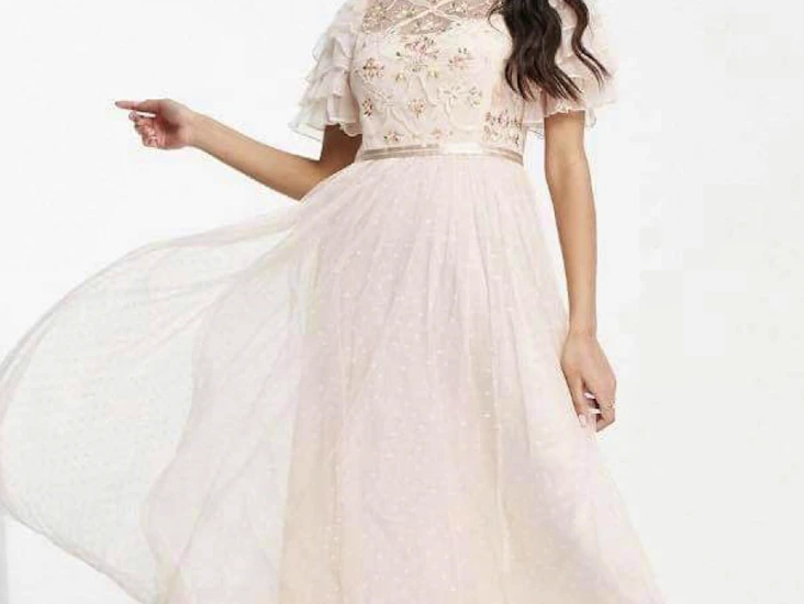 Wedding dress size small