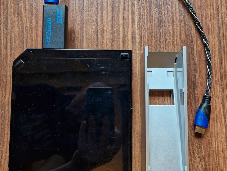 Nintendo wii 4 ohjaimella (mario kart, wii sports resort ym.)