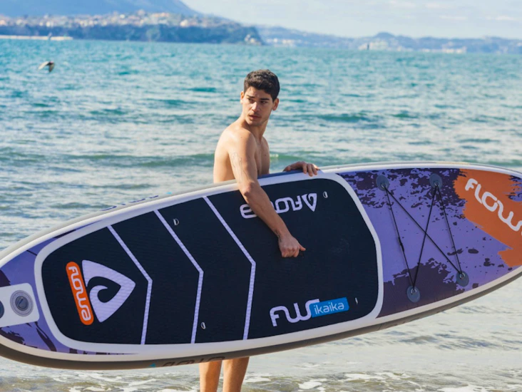 Flowa ikaika sup, lång och bred