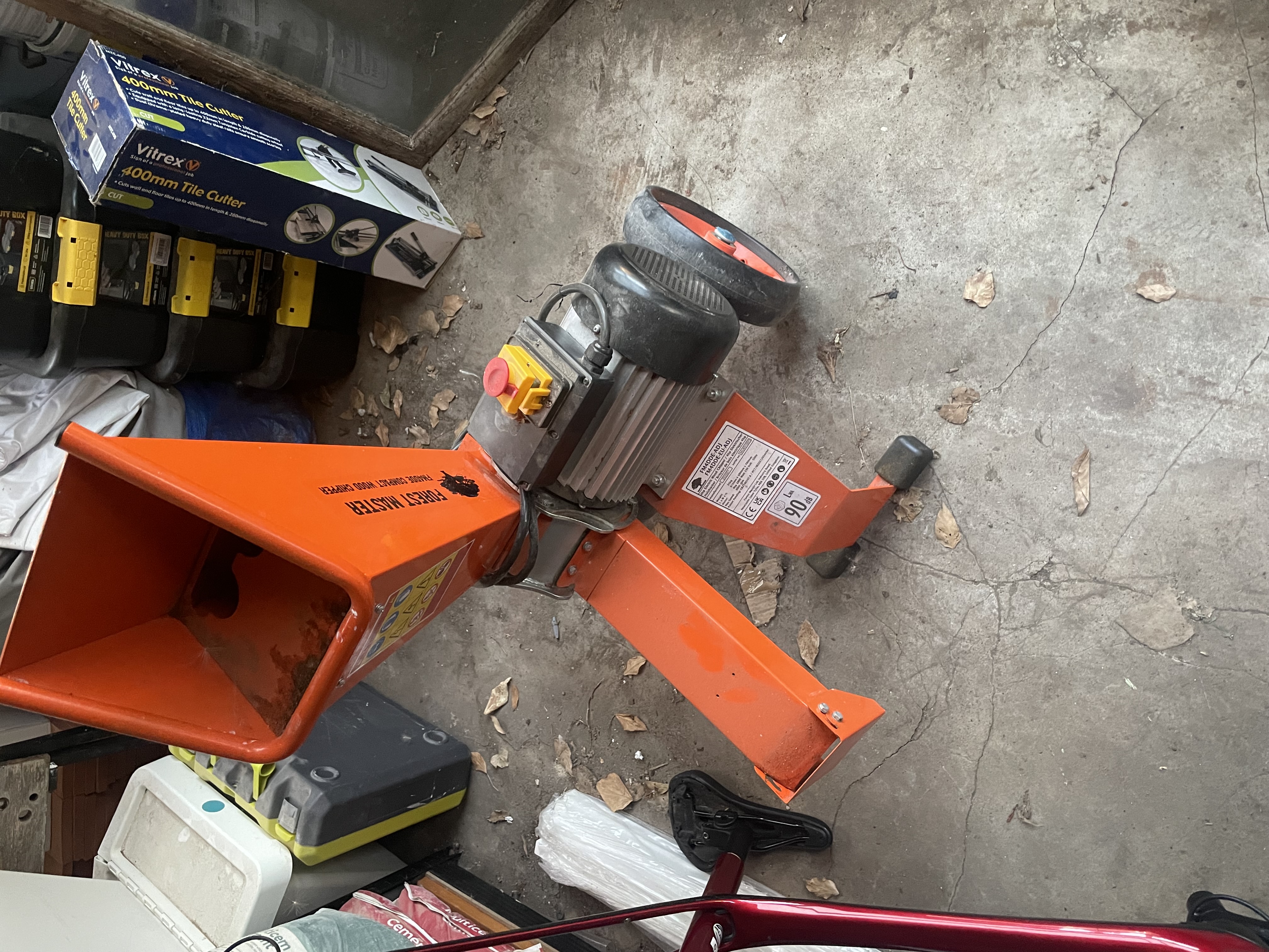 Forest master wood chipper 