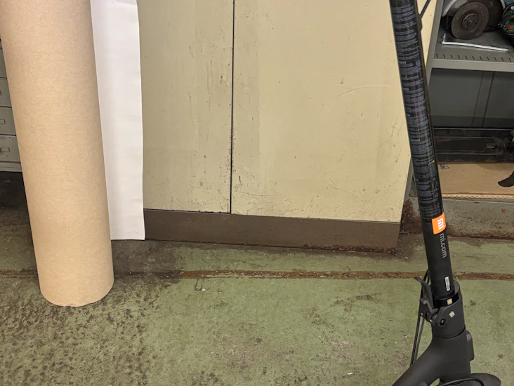 Elsparkcykel i nyskick