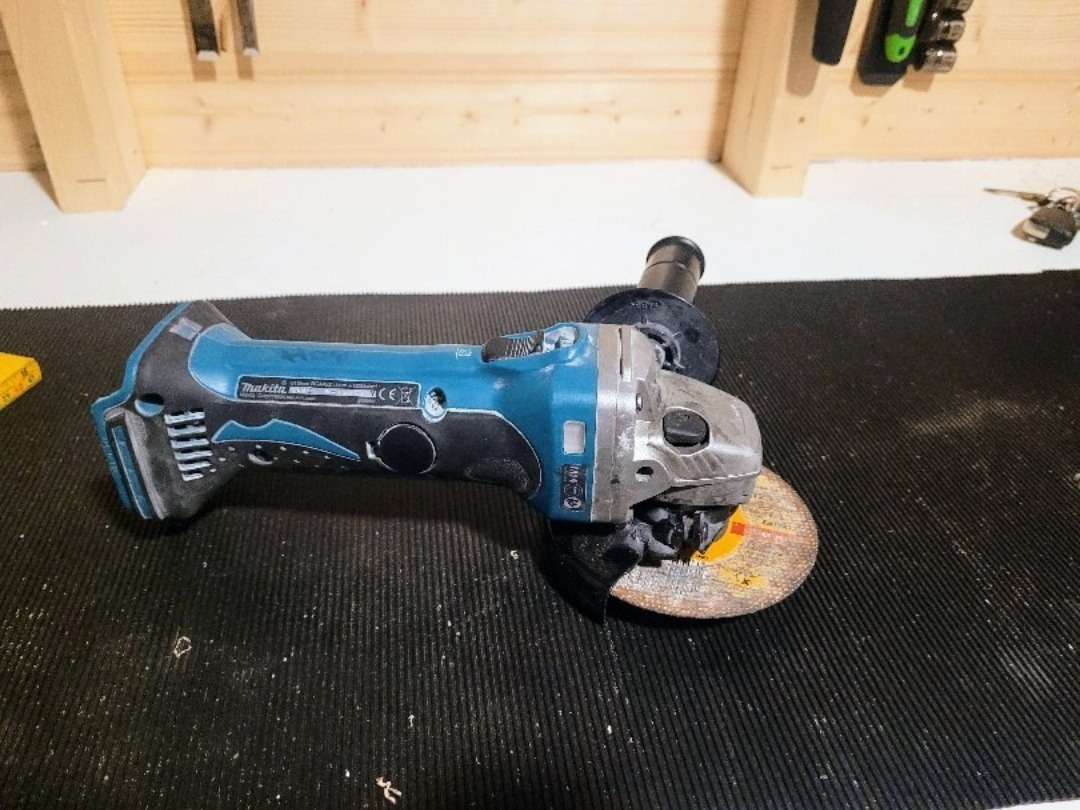 Makita vinkelsliper 