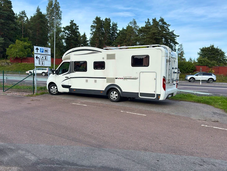 Adria matrix supreme 687