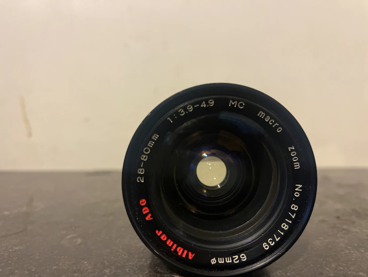 Vintage cam era lens albinar adg 28-80mm 1:3.9-4.9 mc macro zoom 62mm
