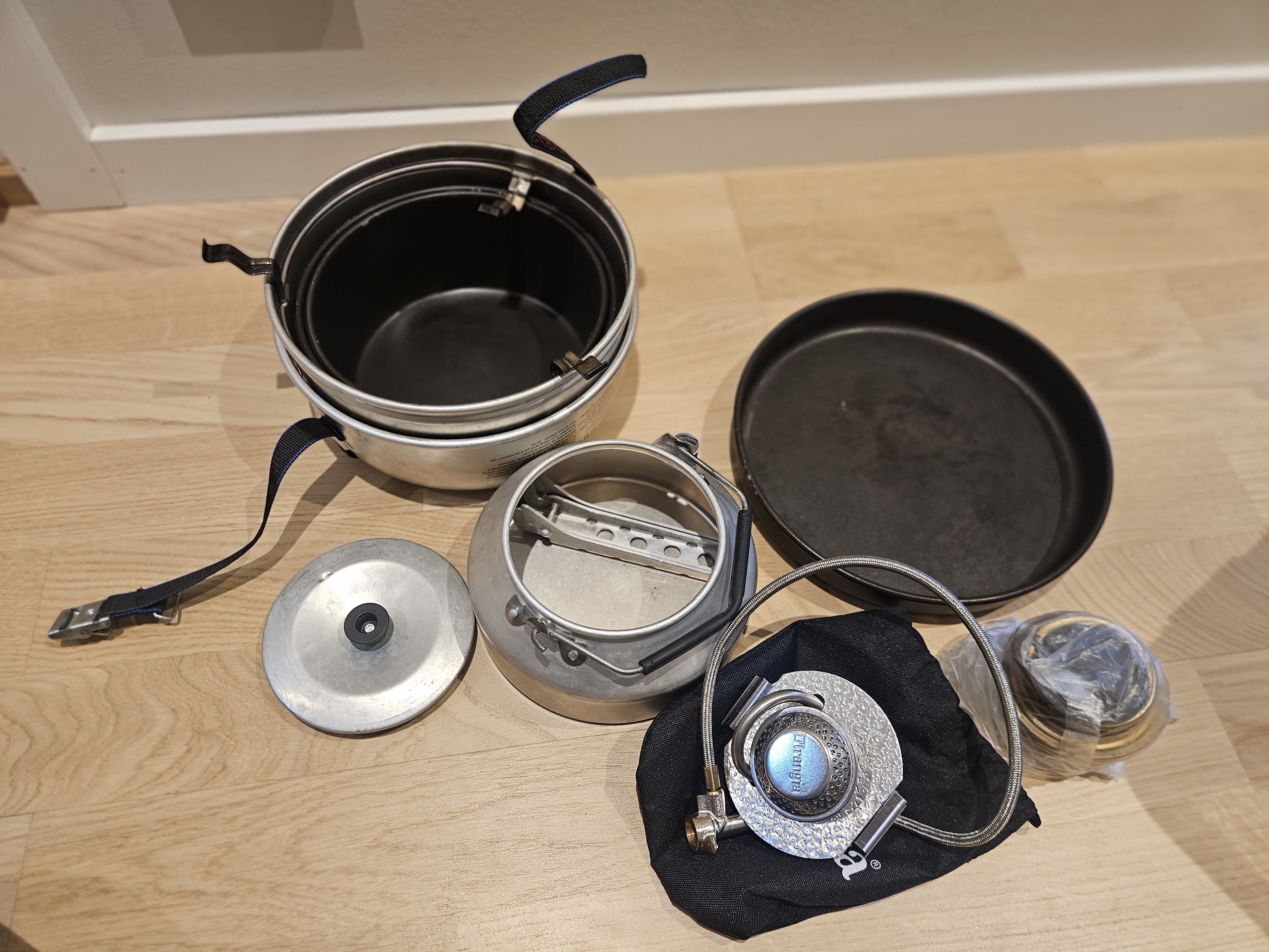 Trangia stormkjøkken med både mulighet for gass og rødsprit