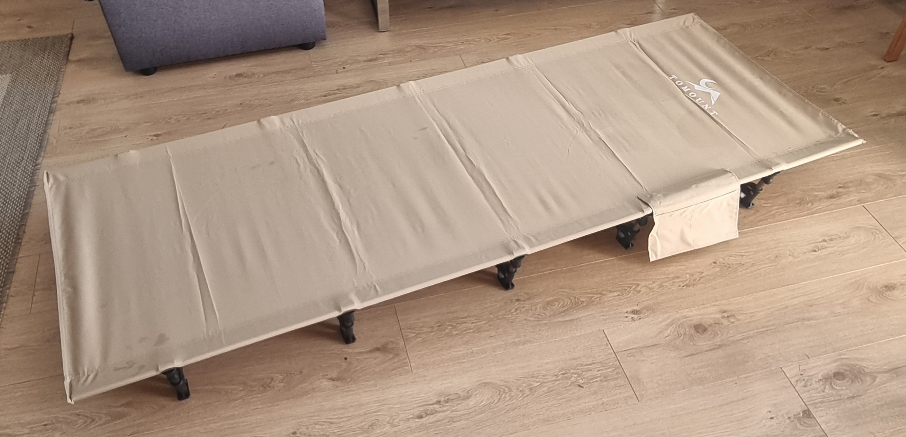 Retkisänky (kevyt, vain 1.95kg)