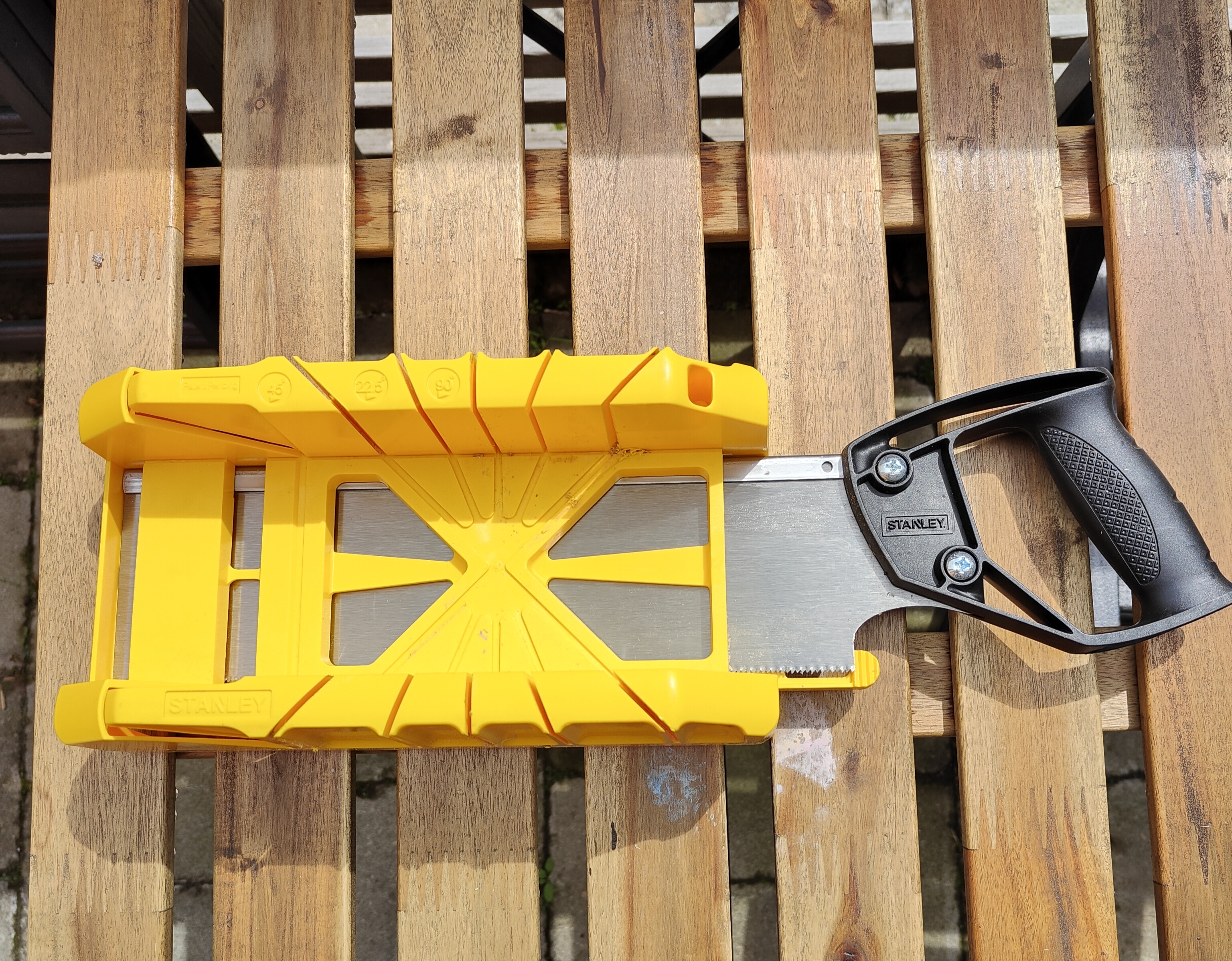 Stanley miter box & back saw (geringslåda) – perfect for precise angle cuts