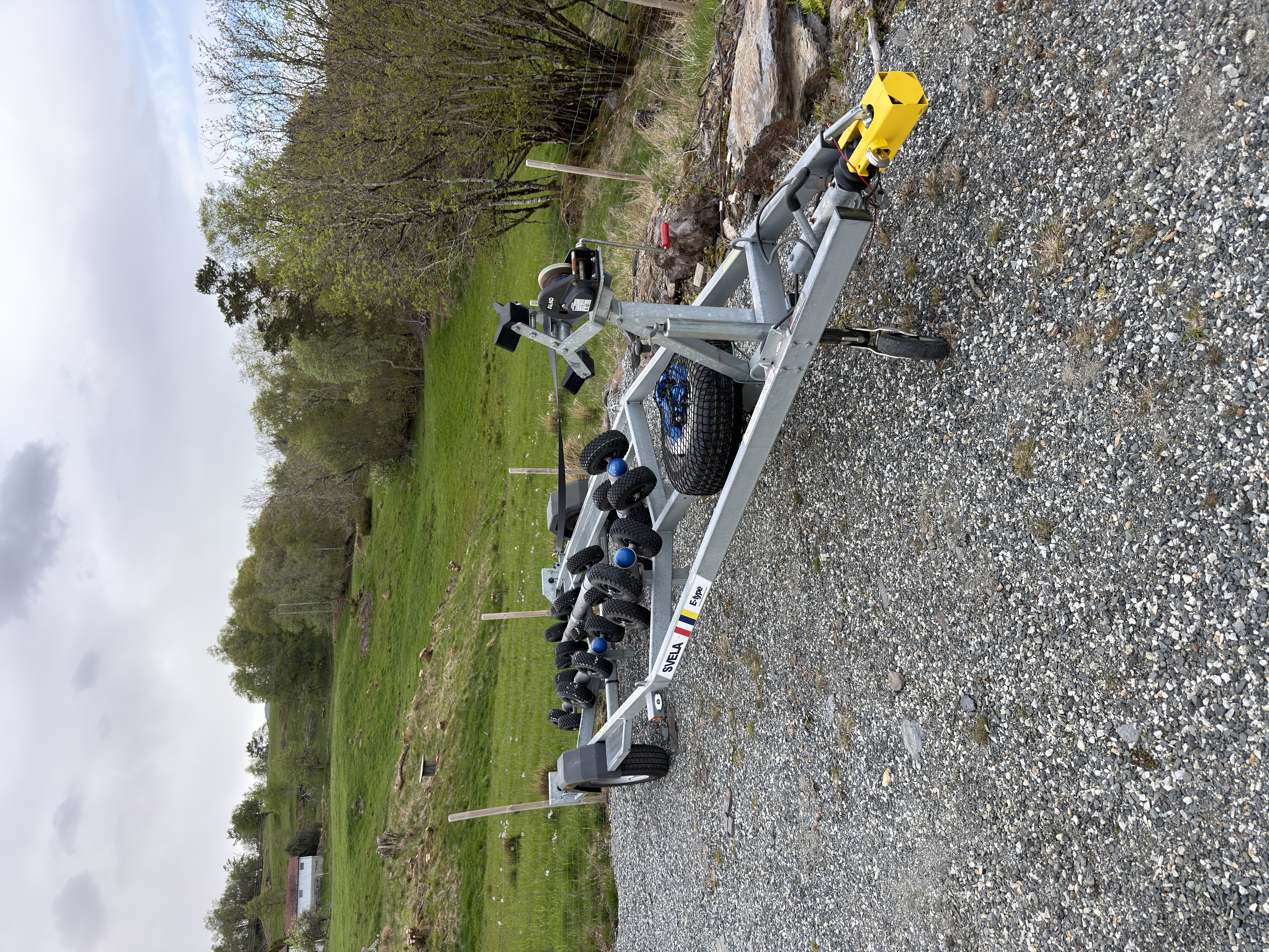 Svela båthenger b18xe
