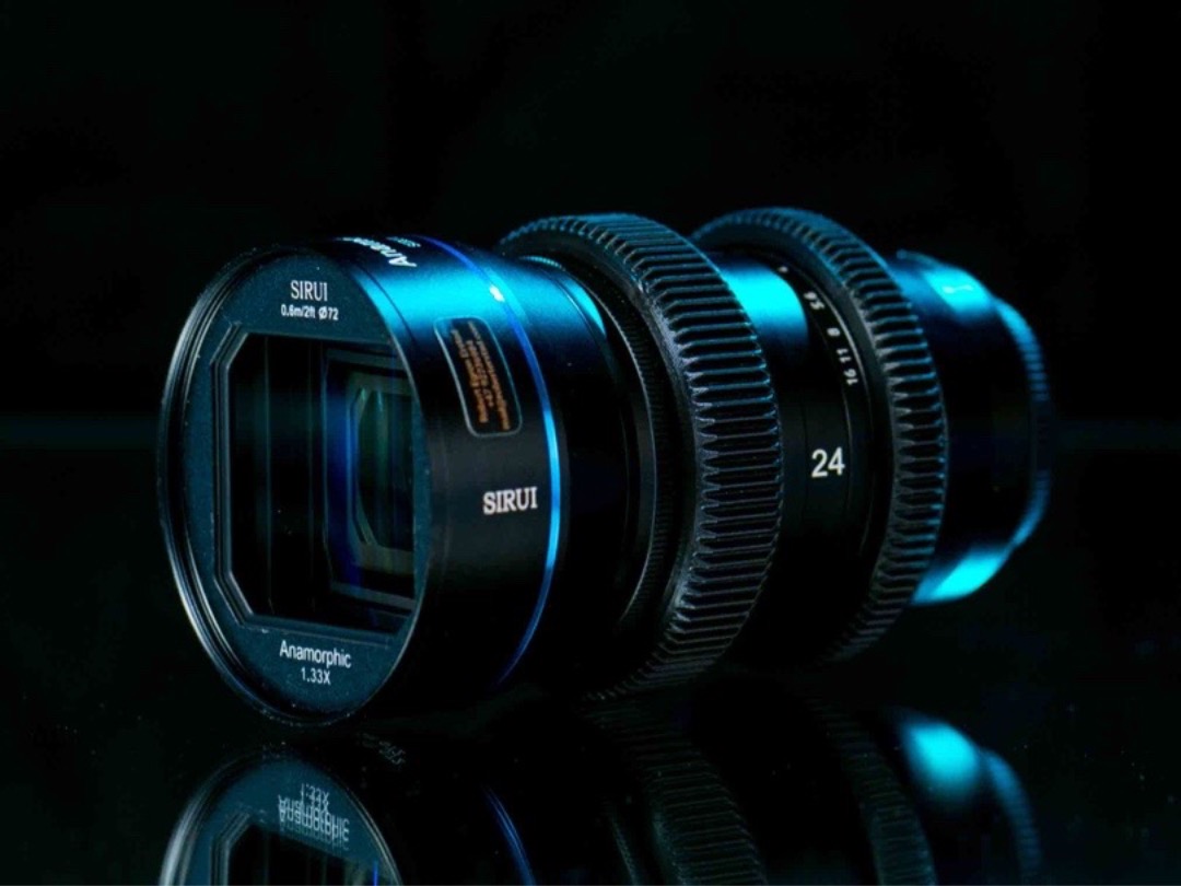 Sirui 24mm f2.8 cine anamorphic 1.33 mft