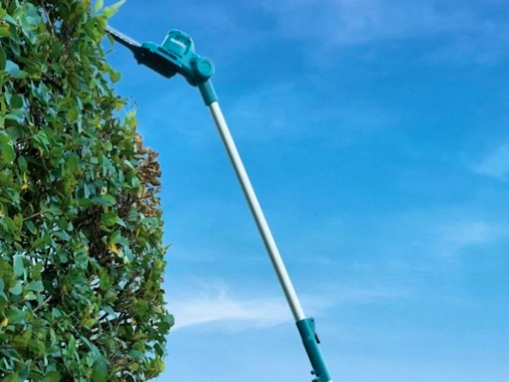 Makita varrellinen pensasleikkuri