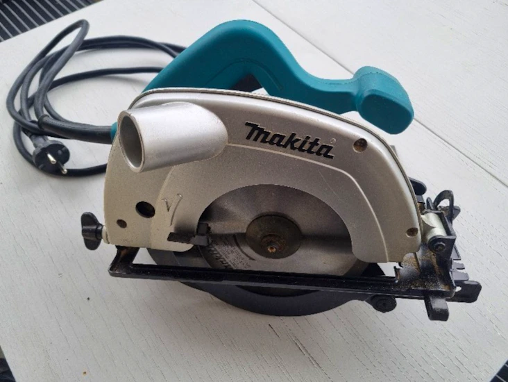Robust cirkelsåg makita