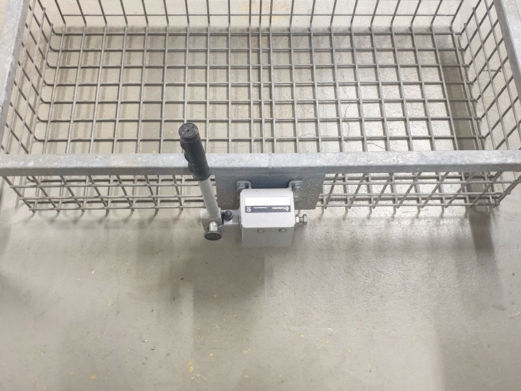 Heck pack dragkrok lastkorg transportkorg gallerkorg lastflak sten sopor bensindunkar djur transport