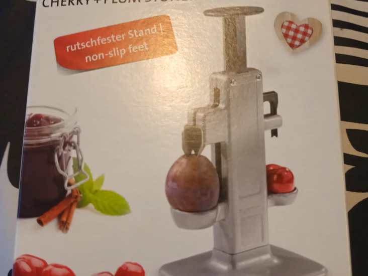 Westmark kirsikan- ja luumunkivien poistaja