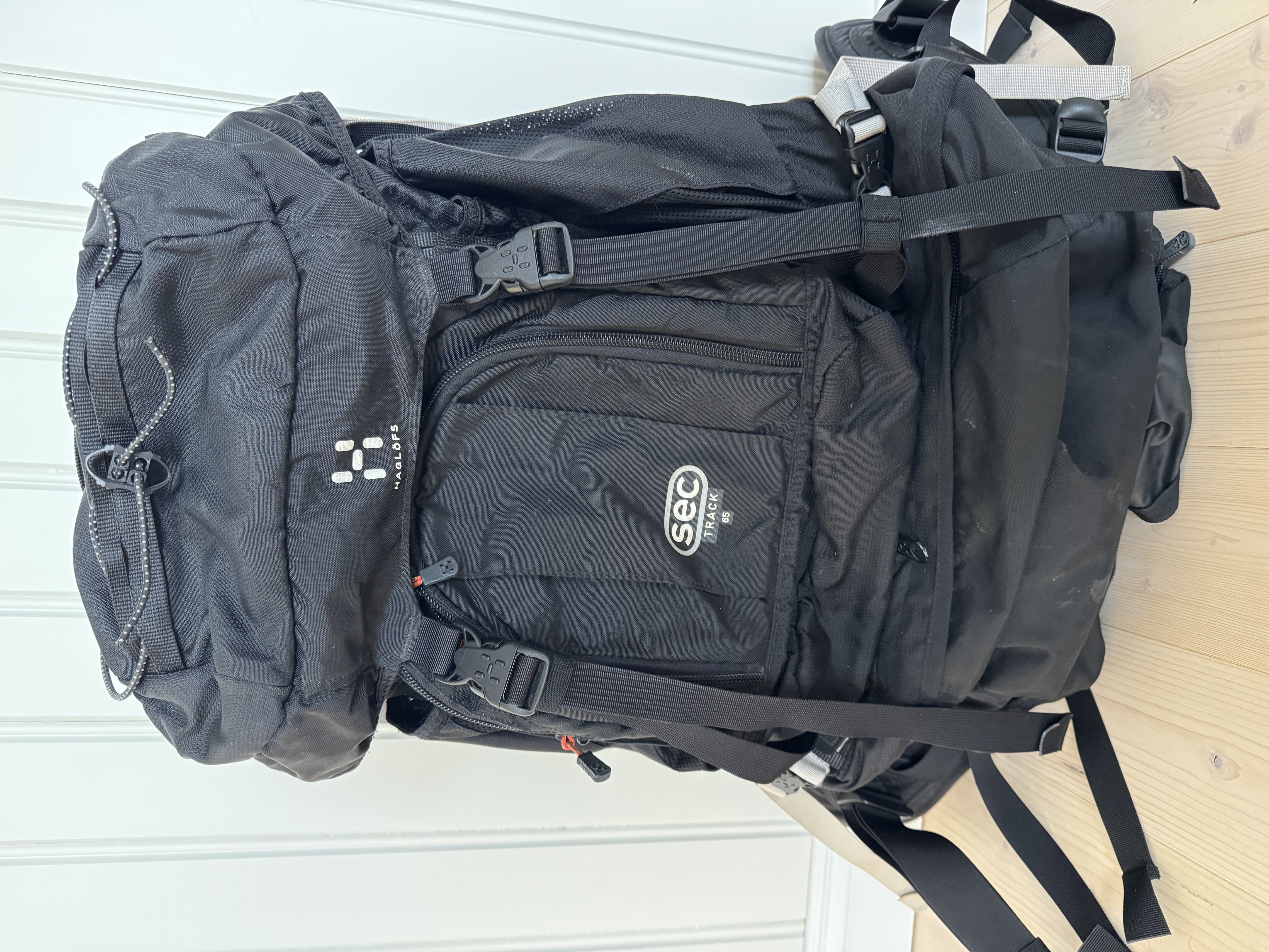 Vandringsryggsäck från haglöfs 65 liter