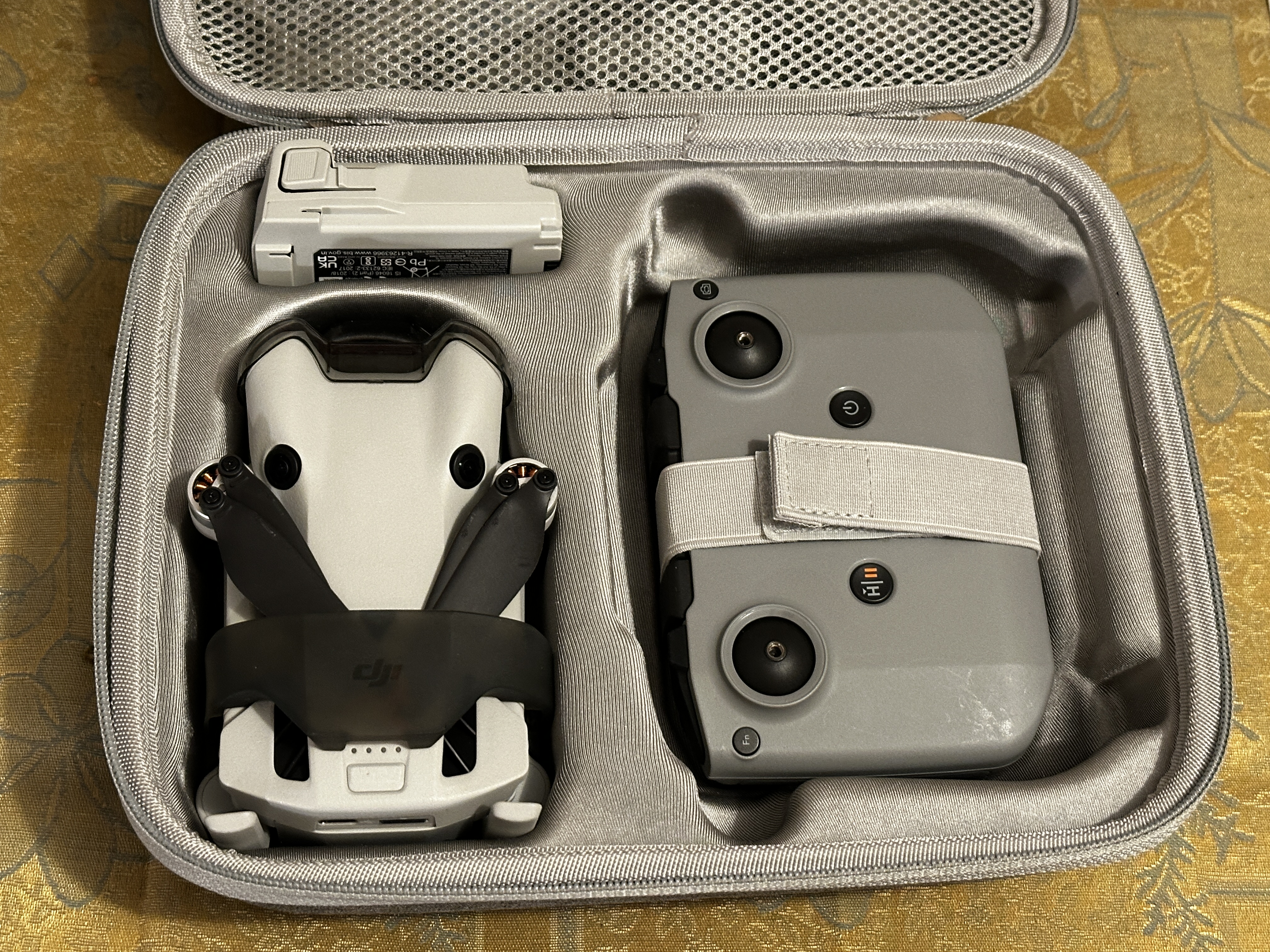 Dji mini 4 pro – lättflugen drönare med 360° hinderavkänning & extra batteri
