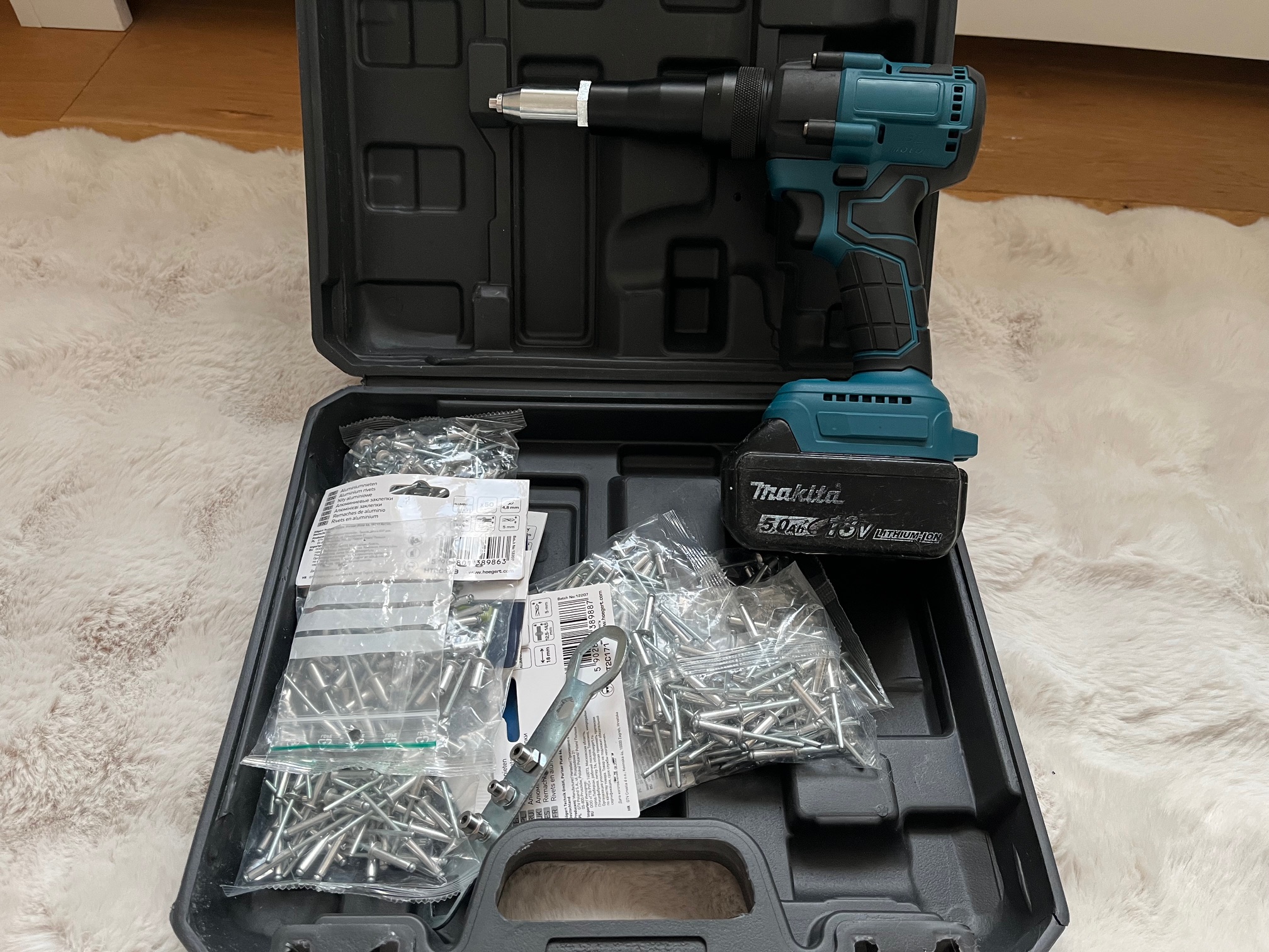 Popnitpistol / nitverktyg – smidig och sladdlös