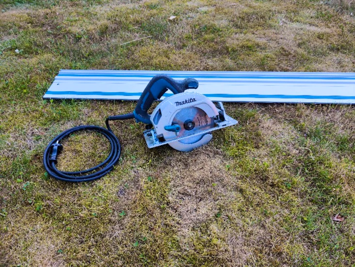 Cirkelsåg med skena