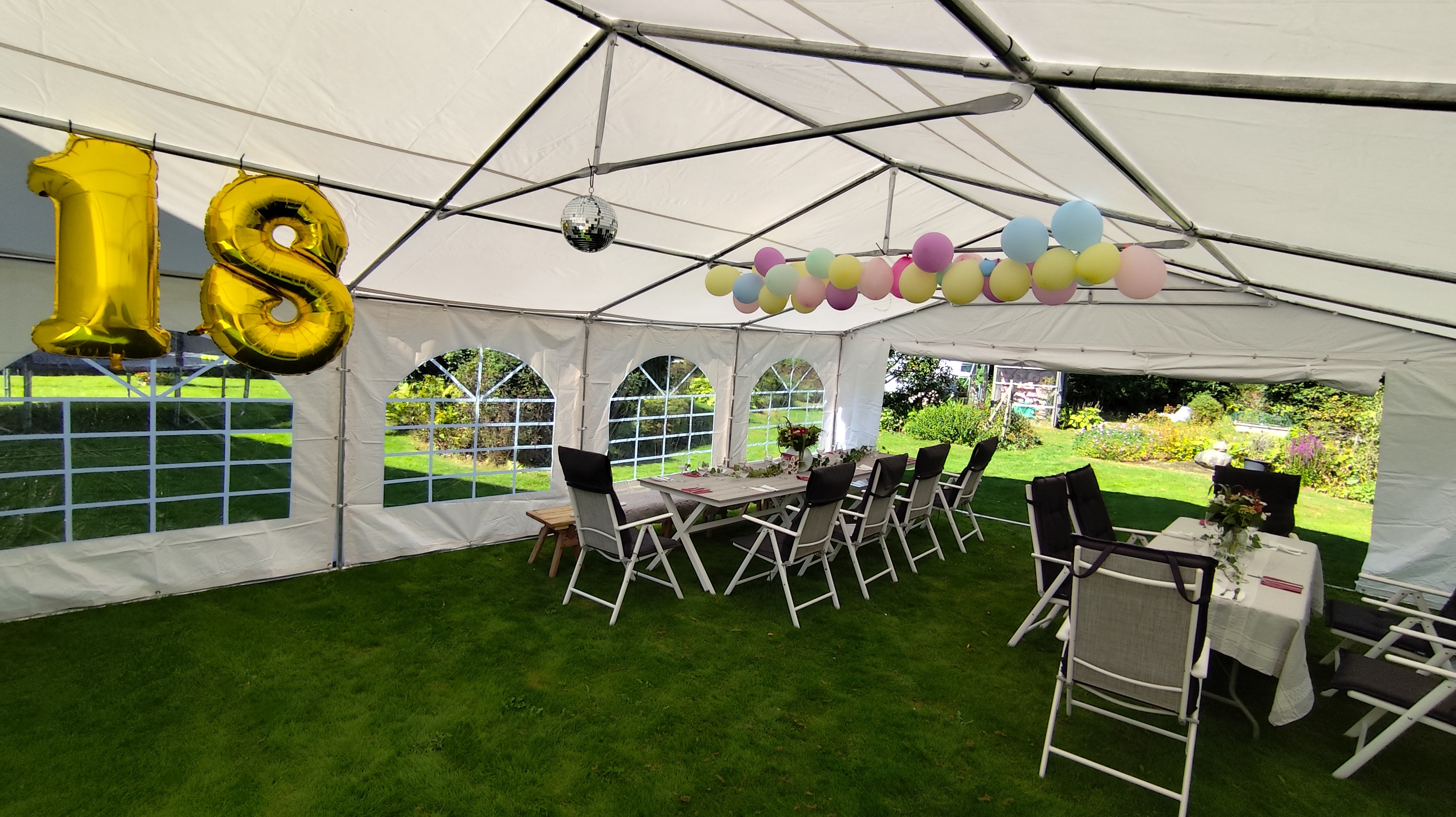 Partytält 6x8 m (48 kvm)