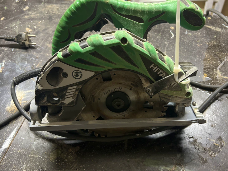 Cirkelsåg hitachi sladddriven 1100w