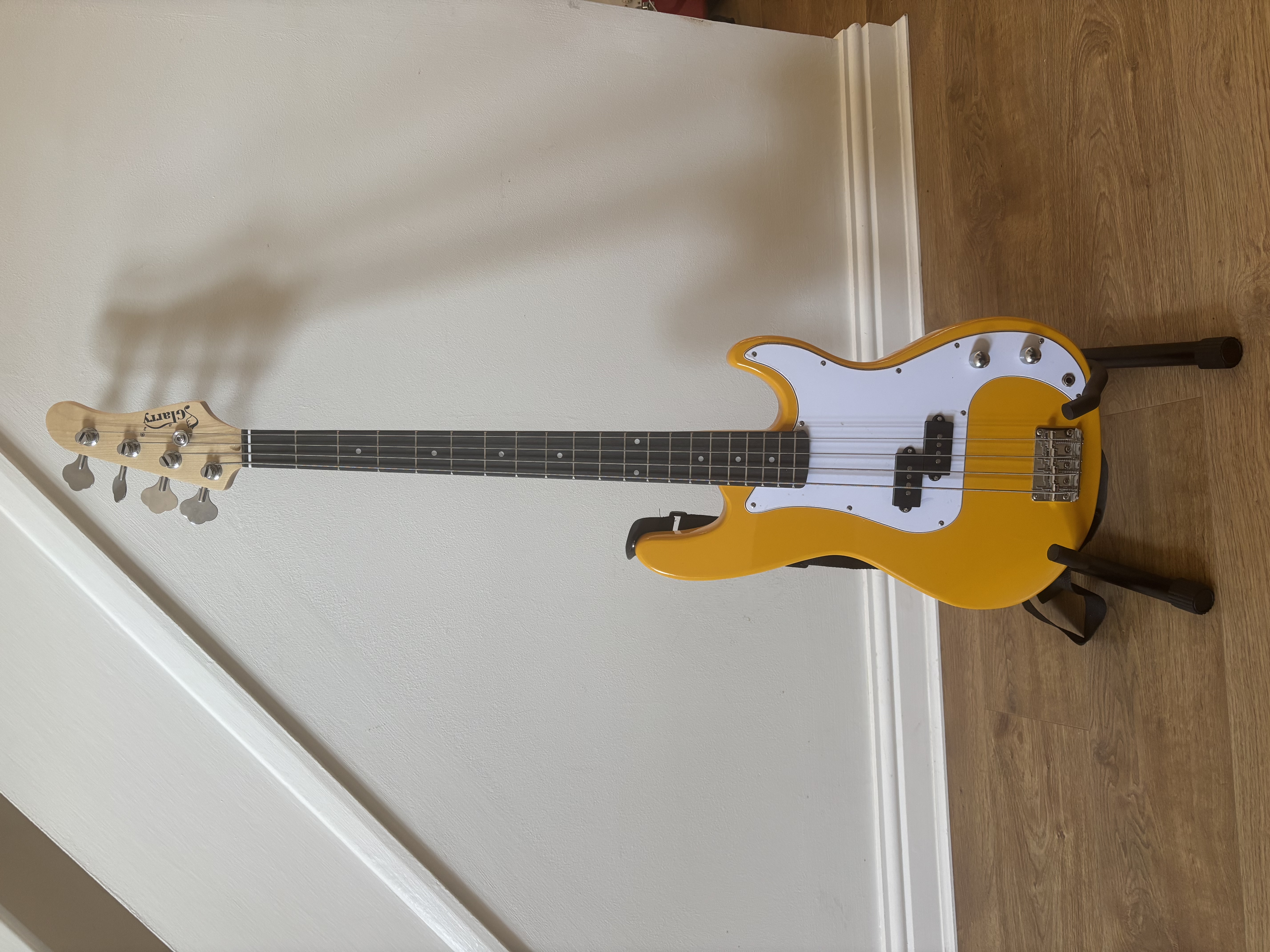 4 string electric bass guitar - brand new