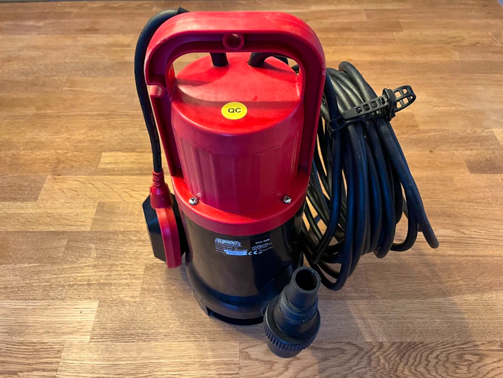 Dränkbar pump 216 l/min