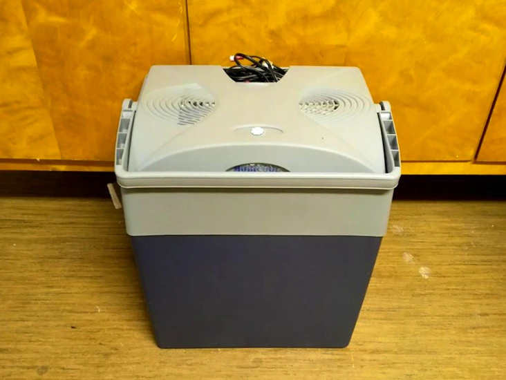 Elektrisk kylväska 26l 12/230v