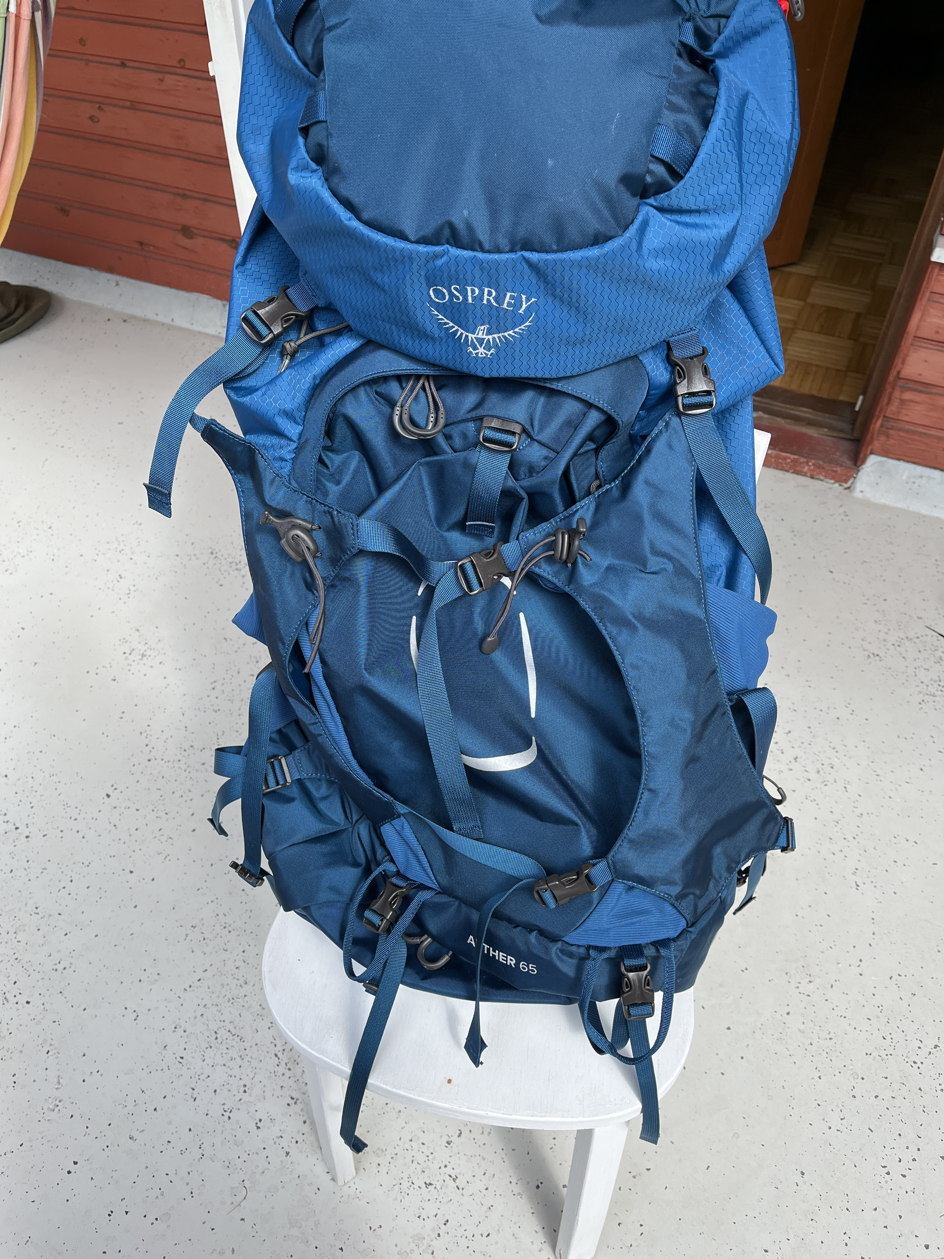 Osprey aether 65l