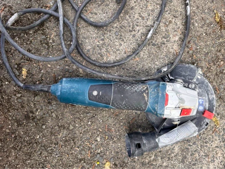 Bosch håndholdt betongsliper