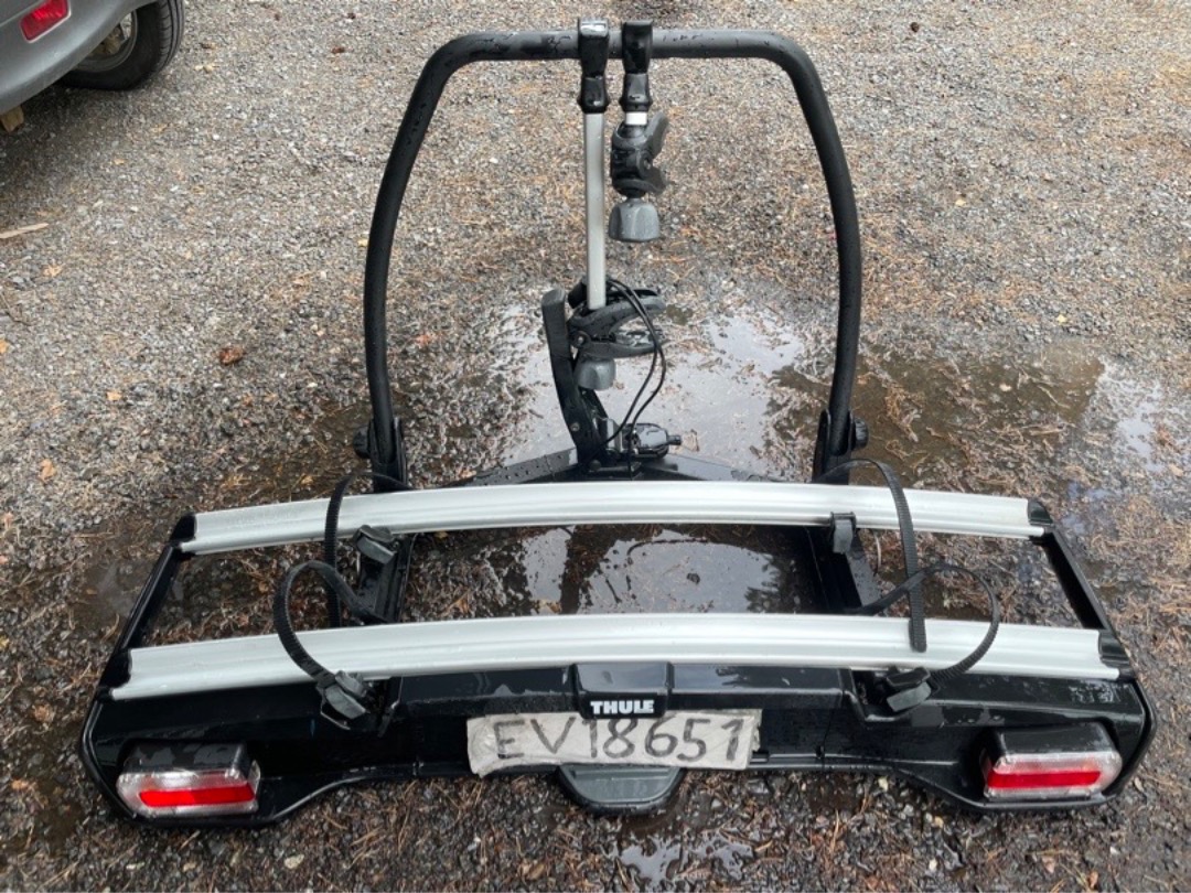 Praktisk thule sykkelstativ for 2 sykler