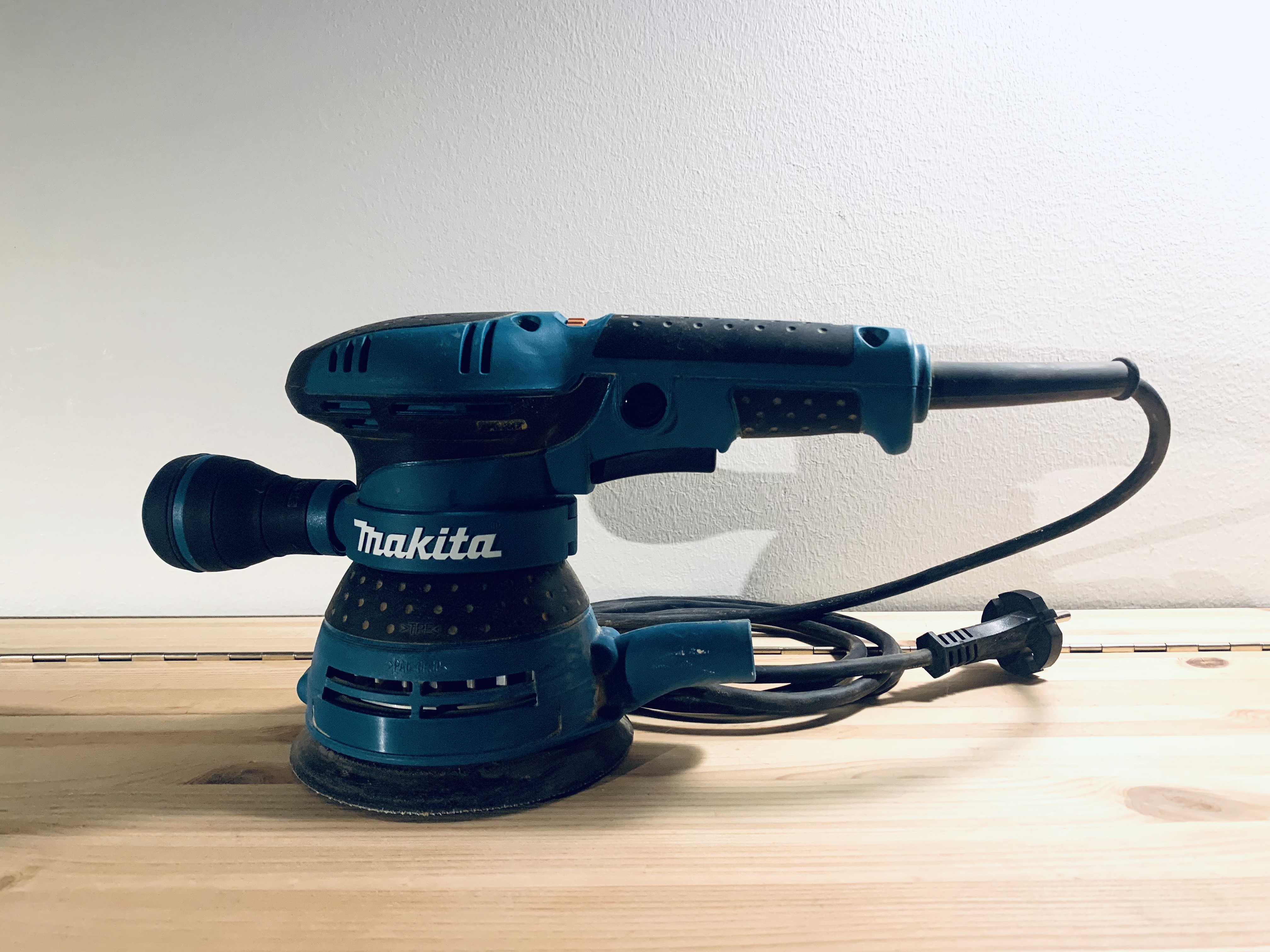 Epäkeskohiomakone makita bo5041