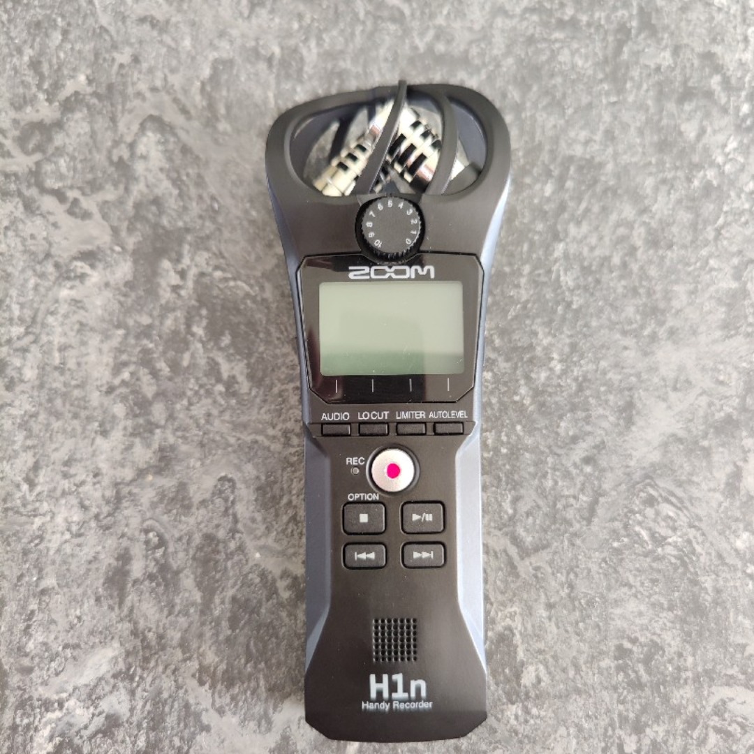 Zoom h1n handy recorder